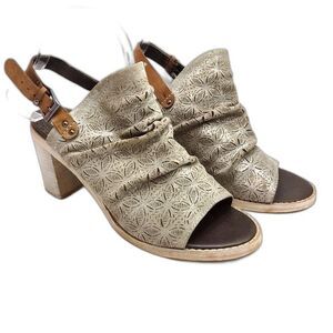 Naughty Monkey Nyxx Gray Slingback Peep Toe‎ Heeled Booties Size 8.5